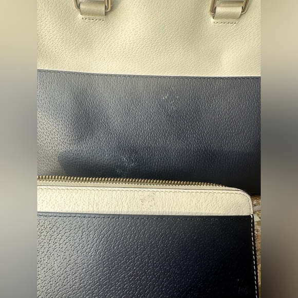 Kate spade navy and white purse - Picture 8 of 8